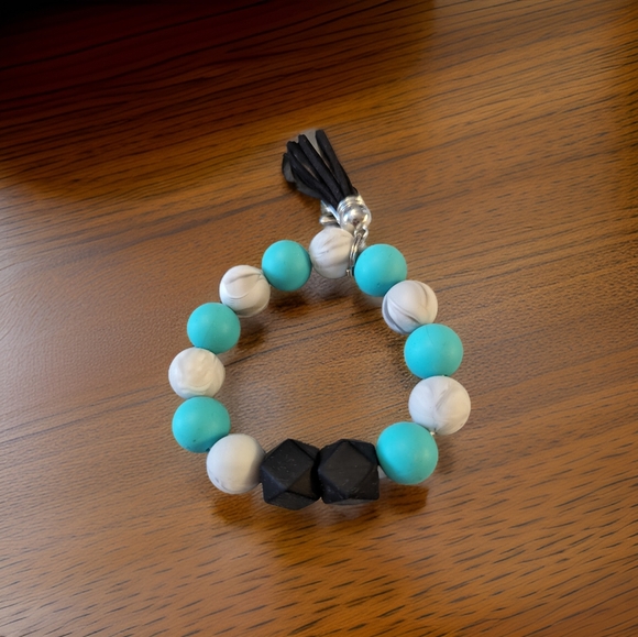 Beaded wristlet - Picture 1 of 1